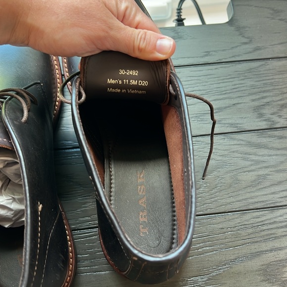 Men’s Boots - Picture 3 of 7